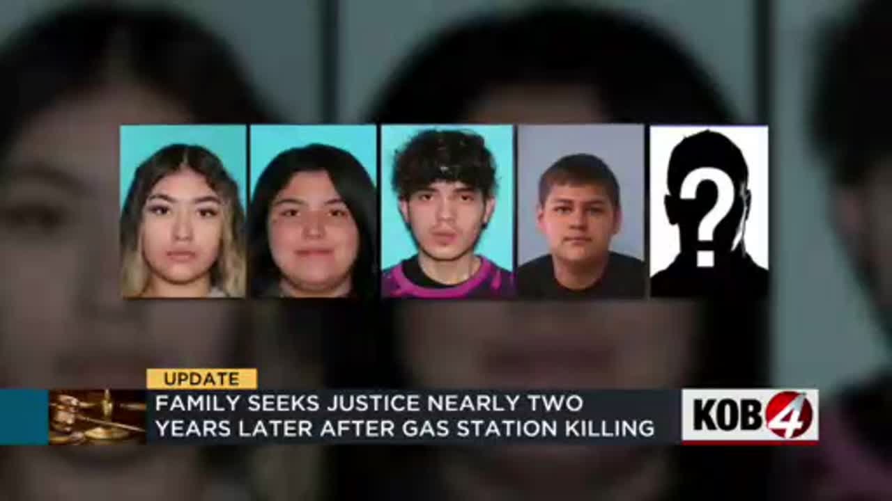 Family seeks justice nearly 2 years after gas station killing - YouTube