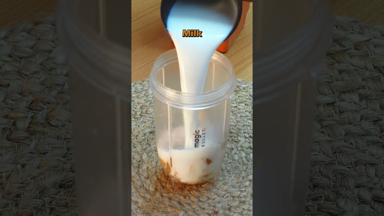 Special Chikoo Milkshake Recipe 