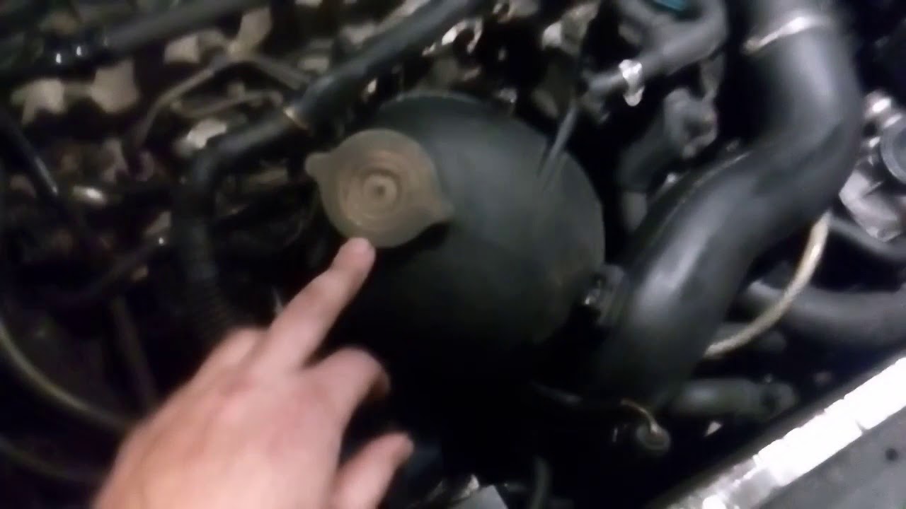 Замена свечей накала Пежо 605 2.5 тд - YouTube