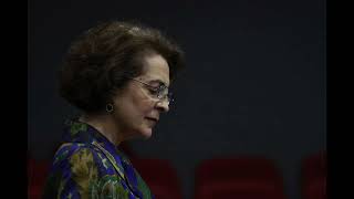 Elif Ömürlü Uyar - Bir Garip Kul Düştü Yola