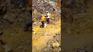 Magnetite - Portable Rock Coring (Iron Ore) ZIAGeoVlog 20 Sep 2019