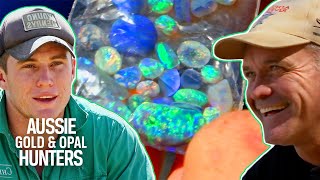 The Cheals Hit The Jackpot With A $60,000 Opal Find To Start Their Season | Outback Opal Hunters