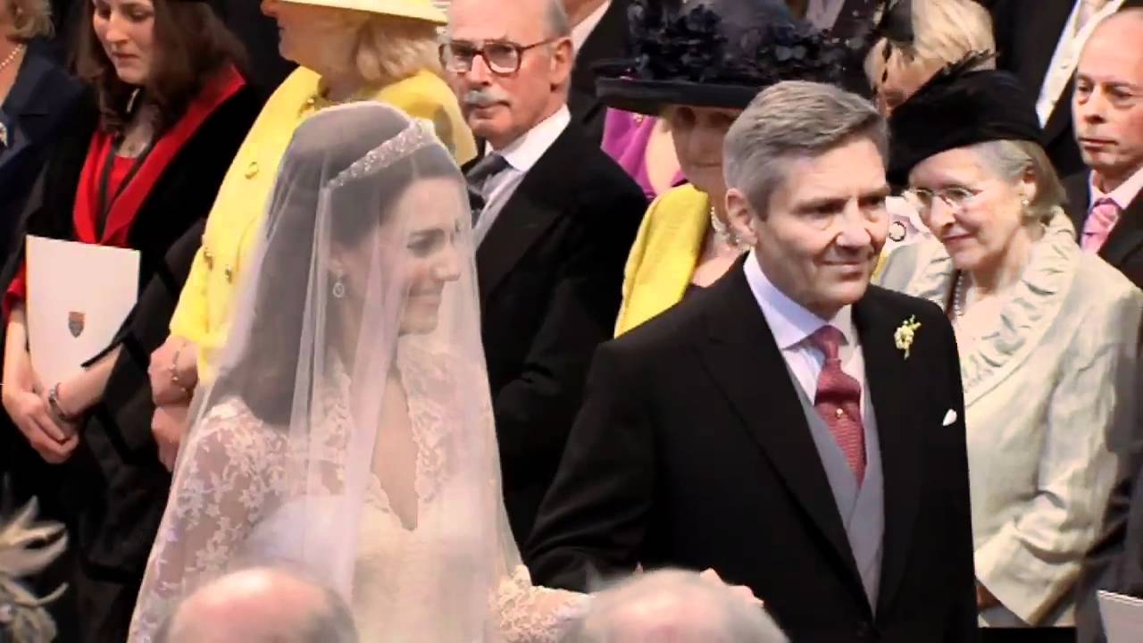 Kate chooses McQueen