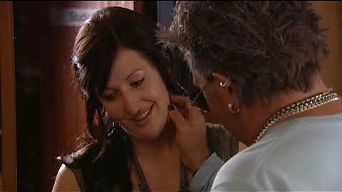 Sleuth 101 s01e02 Murder in a Sharp