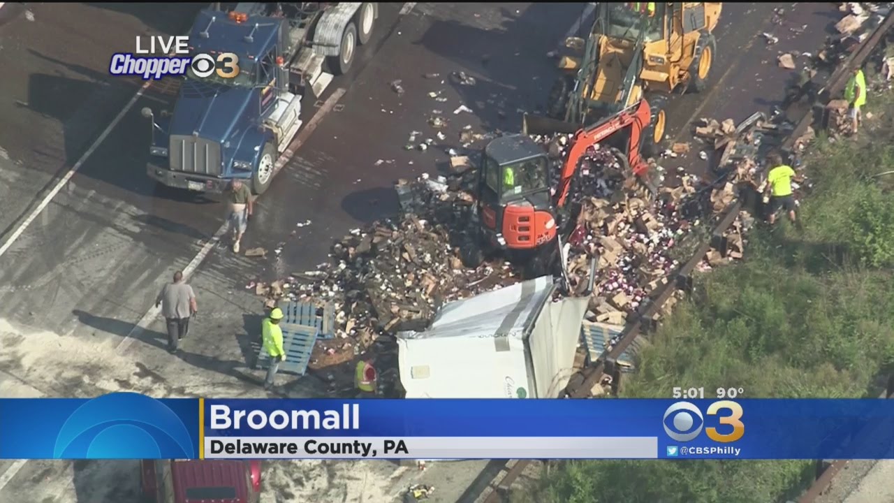 Authorities: Tractor-Trailer Overturned Along I-476