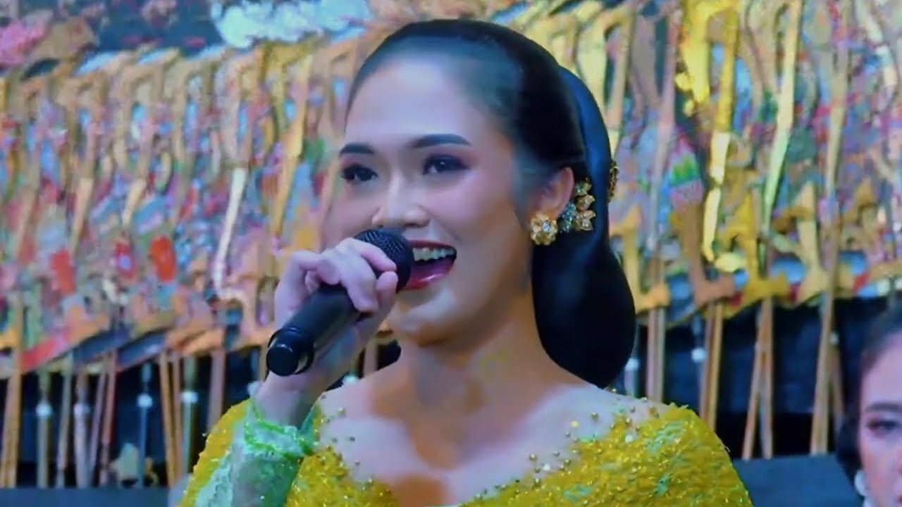 Elisha O.A dalang Ki Rama Aditya