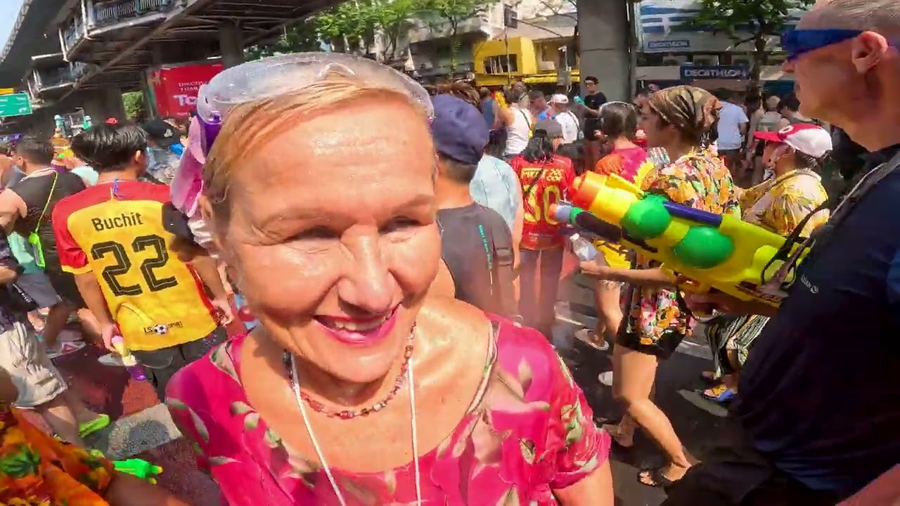 My Mothers First Time Celebrating Songkran 🇹🇭 2024 Water Festival at Silom Road | Thai New Year