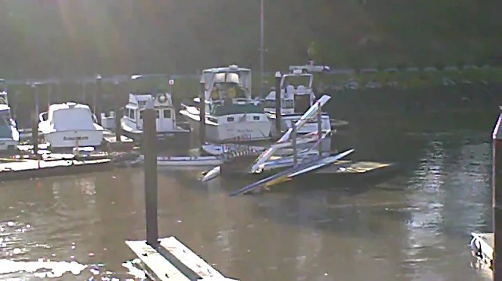 Santa Cruz Harbor Tsunami,  March 11, 2011 - USCS ...