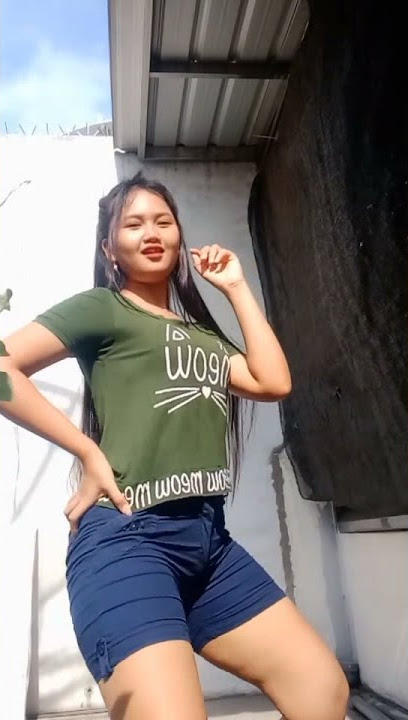 Tik tok BODY MAUT Besar rambutnya panjang || goyang hot