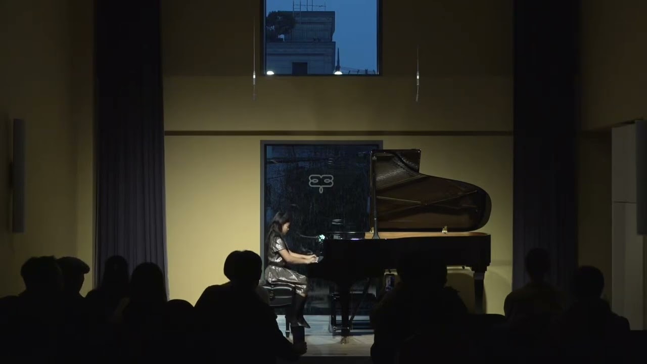  DaHui Piano Recital - Sonata K.545 1st move. / Awhile New World