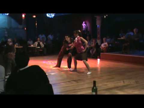 Jean-Philippe et Laura Showcase Boogie rapide Disco.MPG