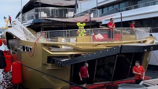 GOLDEN FINISH KHALILAH YACHT ARRIVING and DOCKING by PALMER JOHNSON 49.5 meter $30M