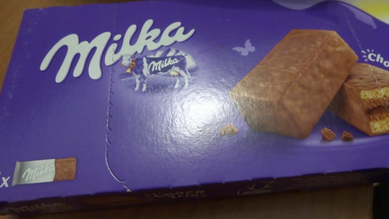 Видео с милкой. Milka Choco Trio. Milka Choco Trio 150г. Милка Чоко трио бисквит. Milka Choco Trio 12/кор 150g.