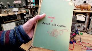 Canadian Marconi Model 160 Video #19 - 6A8 Grid Wire, AVC Battery