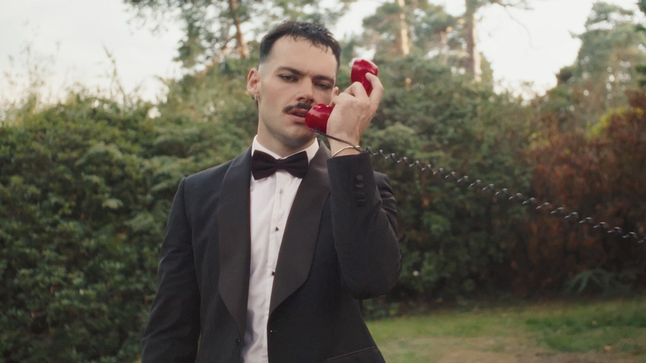 James Marriott - Lovestruck (Official Music Video)