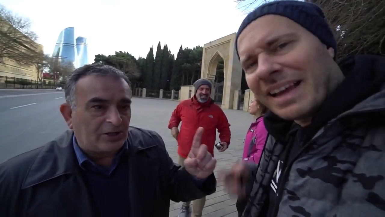 Bu Mezarlıkta Bütün Sanatçılar Var ! Azerbaycan Fahri Hıyaban Mezarlığı