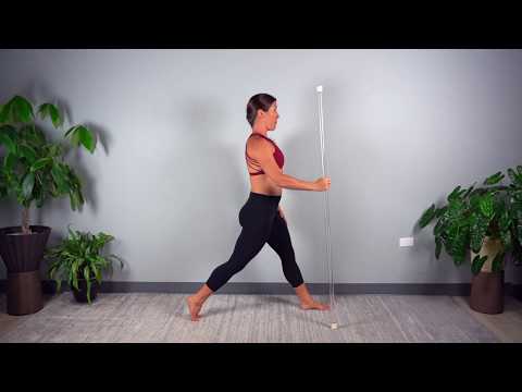 How to Perform a Lunge