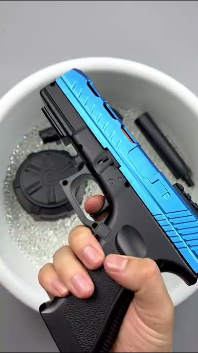 You need a Gel Ball Blaster for this summer！