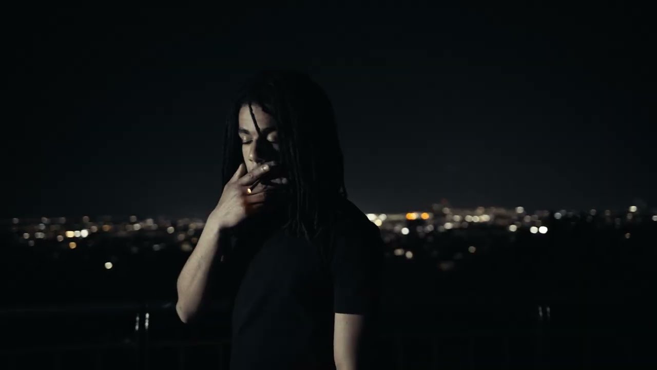 Watch SAKI225 - CHEZ MOI (Visualizer) on YouTube Watch SAKI225 - CHEZ MOI (Visualizer) on YouTube