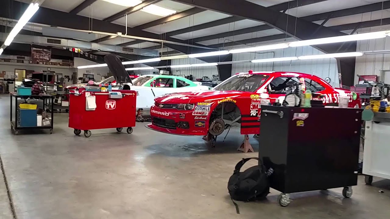 What's Going On @ JD Motorsports (8/27/15)