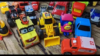 Learn Cars and Trucks for Kids! Police Car, Ambulance, Fire Truck, School Bus, Toy Vehicles Learning