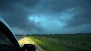 Mishawaka-Elkhart Tornado Warning. Wall and/or Shelf cloud June 23 2011
Michigan storm chasers and spotters intercept a Severe Thunderstorm packing 80 mph winds passes over Mishawaka. A rapidly rotating SLC passed overhead and inside a hybrid shelf-wall cloud type structure embeeded in the squal line.. Futher south a Tornado was reported in Goshen, less than 8 miles from this location. Bittersweet Rd at Douglas Rd. Mishawaka-Elkhart Tornado Warning. Wall and/or Shelf cloud June 23 2011