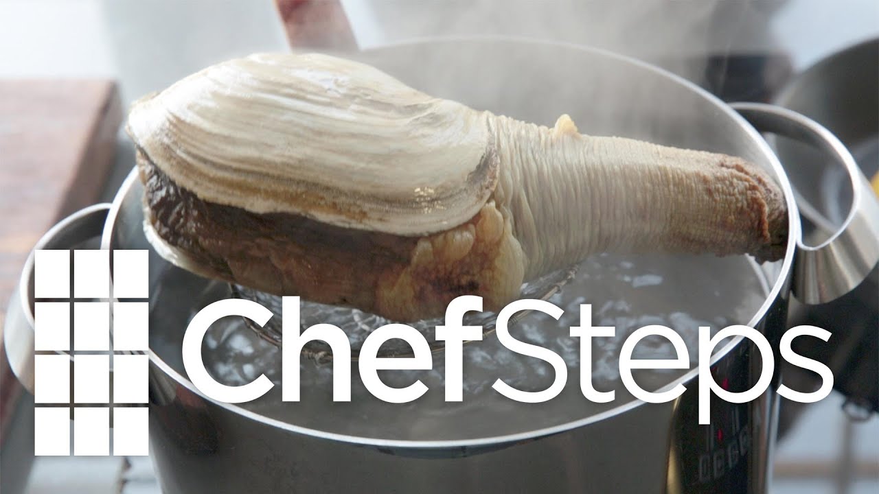 Cleaning Geoduck | ChefSteps