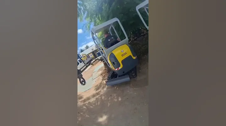 Wacker neuson ET16 #miniexcavator #automobile #wackerneuson #excavator #construction #machine