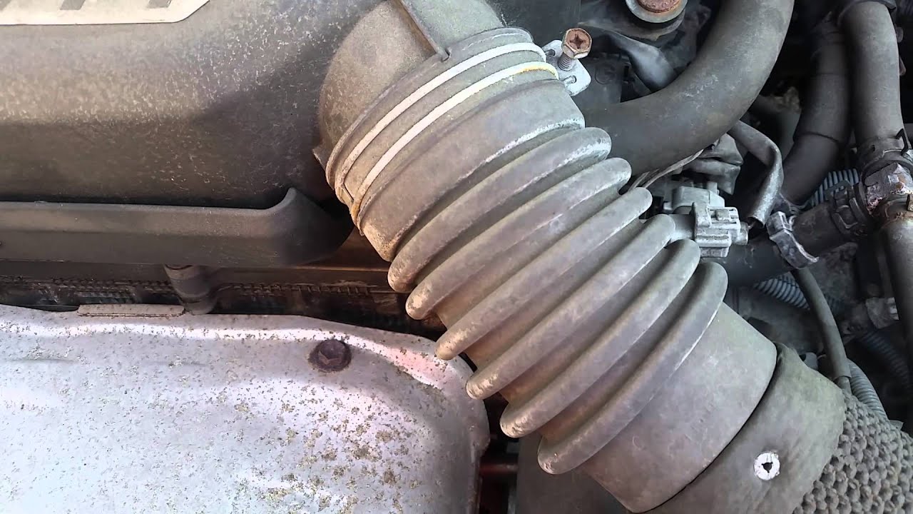 2004 Toyota RAV4 engine noise - YouTube