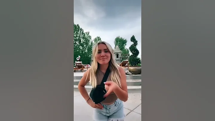 Copy LiLee doing this EASY NEW DANCE!