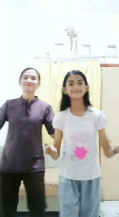 Ayang - Nabila dance #short #tiktok #dance #ambyar
