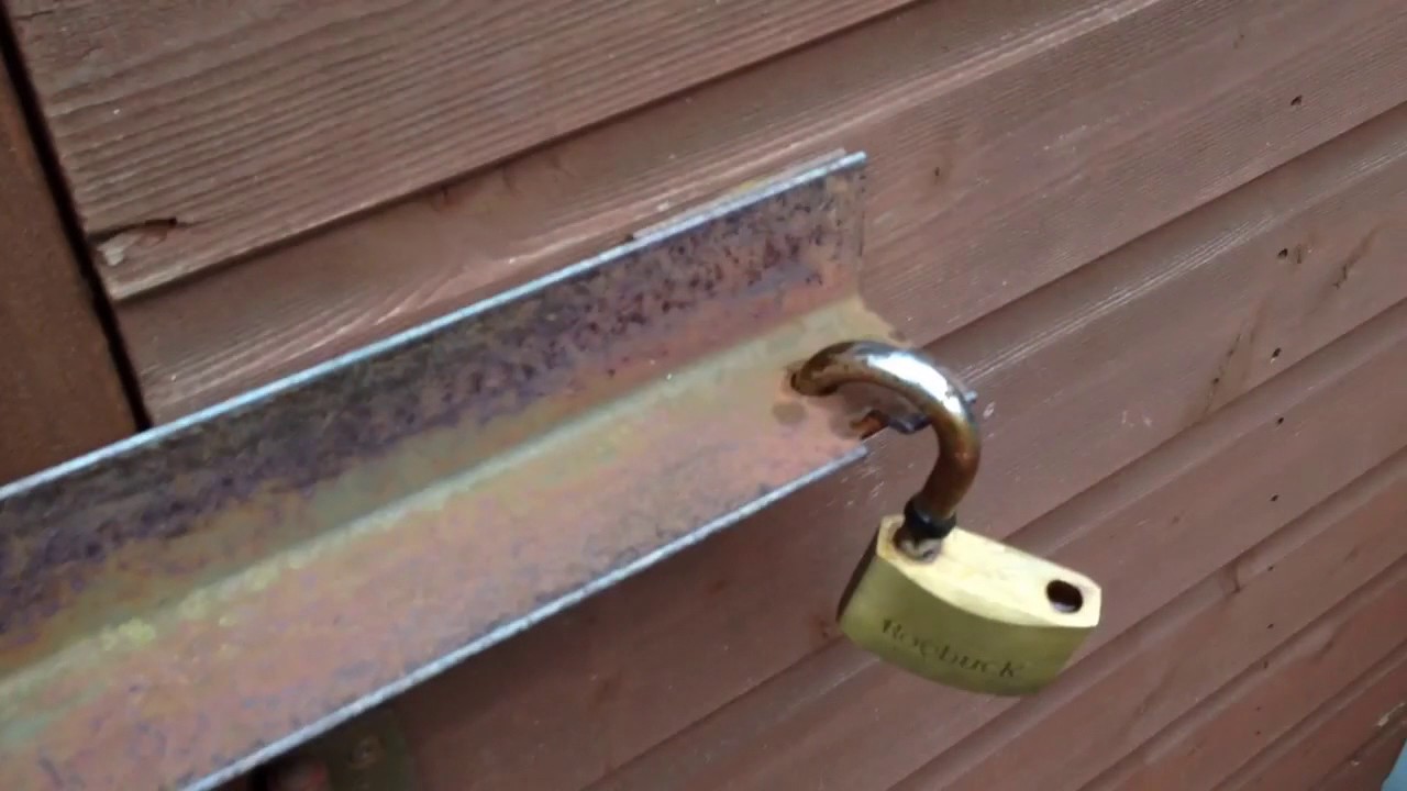 DIY Shed/garage/workshop door security bar - YouTube