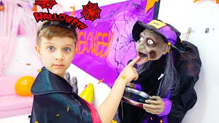 Roma And Mysterious Adventures On Halloween | Trick Or Treat Candy Haul
