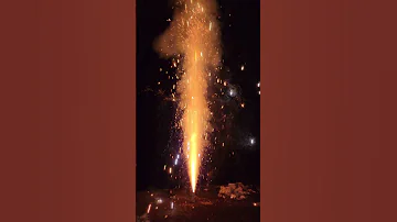 Srilanka. fireworks .mal wedi (Gold )