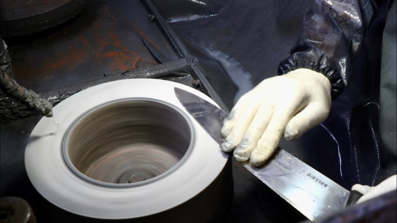 The process of sharpening a knife. Korean Knife Master YouTube