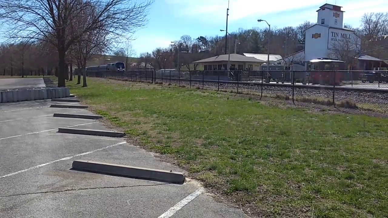 Amtrak No.61 Missouri River Runner (No horn zone) WB, Hermann, Mo YouTube