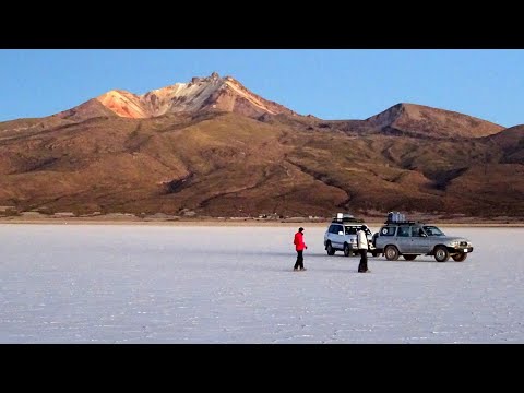 Vidéo: 11 Panoramas époustouflants D'un Circuit Salé Bolivien - Réseau Matador
