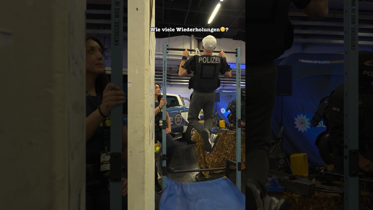 Klimmzug-Challenge mit +10kg Zusatzgewicht bei der deutschen Polizei auf der FIBO 2026 #challenge