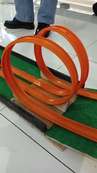 Extreme Track- Pakai Spector lebih stabil di track Hot wheels saat jumping #hotwheels