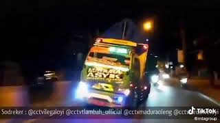 Inspirasiku versi truk oleng ...