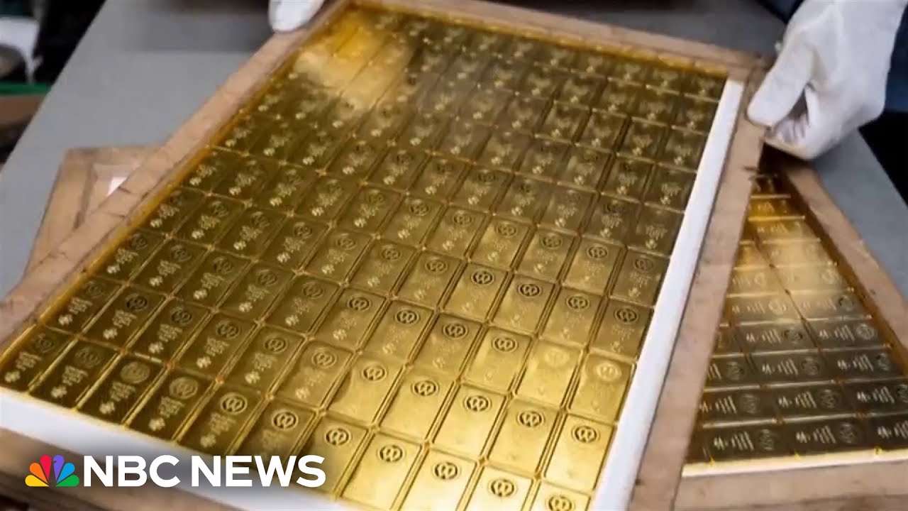 Former CIA officer accused of stashing 300 gold bars in his house Former CIA officer accused of stashing 300 gold bars in his house