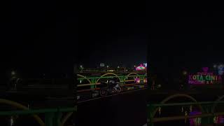 Naik Motor Keliling Kota Saat Hujan shorts r15 r15v3