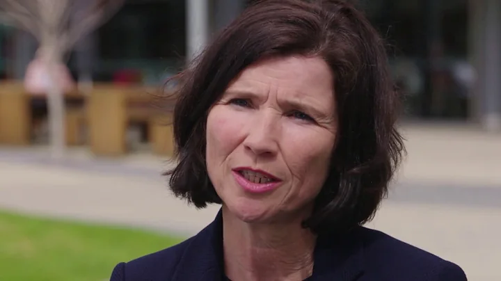Dr Clare Wall and Amy Lovell from the Faculty of M...