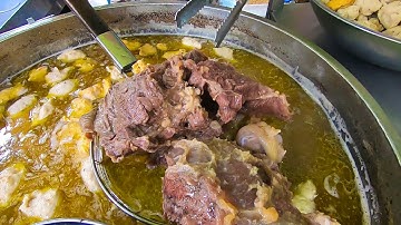 Choáng với tô Bún Bò Huế xí quách sườn bò siêu ngon và rẻ chỉ 50k của O Tấm ở Sài Gòn