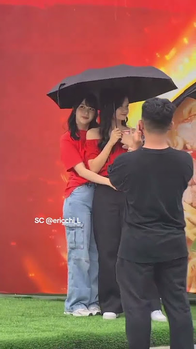Segitu gak mau nya ya mommy indah di ambil Sha😖 #jkt48newera #marshajkt48 #indahjkt48