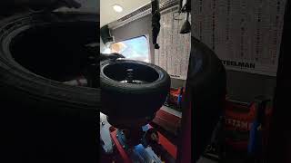 TreadRight Mobile Tire  - Hunter TC39, tire dismount and mount