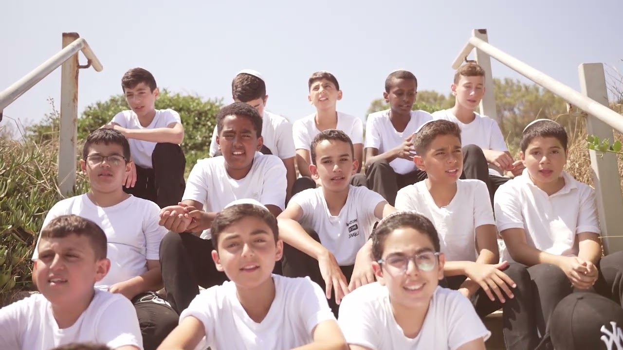 לפרוש כנפיים | שיר וקליפ סיום מחזור ל