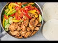 Chicken Fajitas (How to make easy chicken fajitas)
