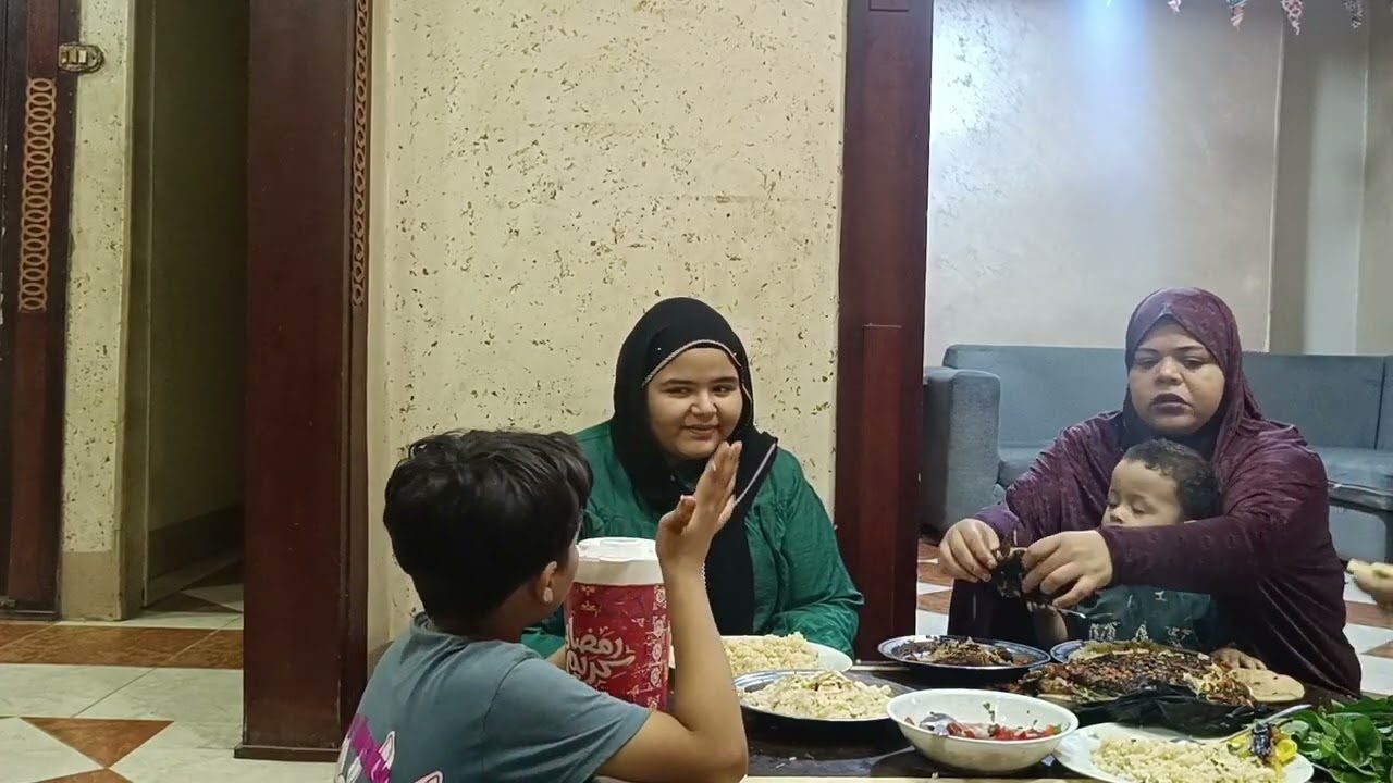 حسن ابني كان هيروح مننا بسبب اكله السمك