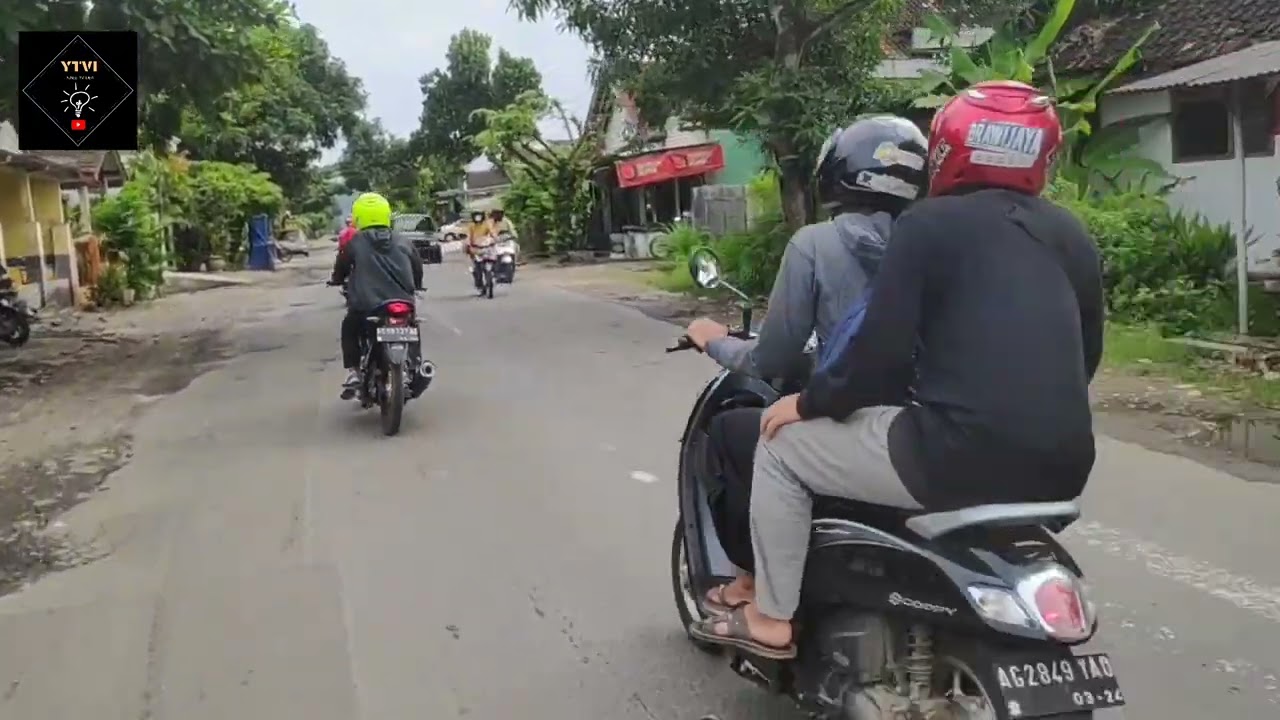 [YTVI EXPLORER] Menelusuri Jalan Dari Desa Jati Prahu ke Desa Suko Wetan || Ada apa di perjalanan?||